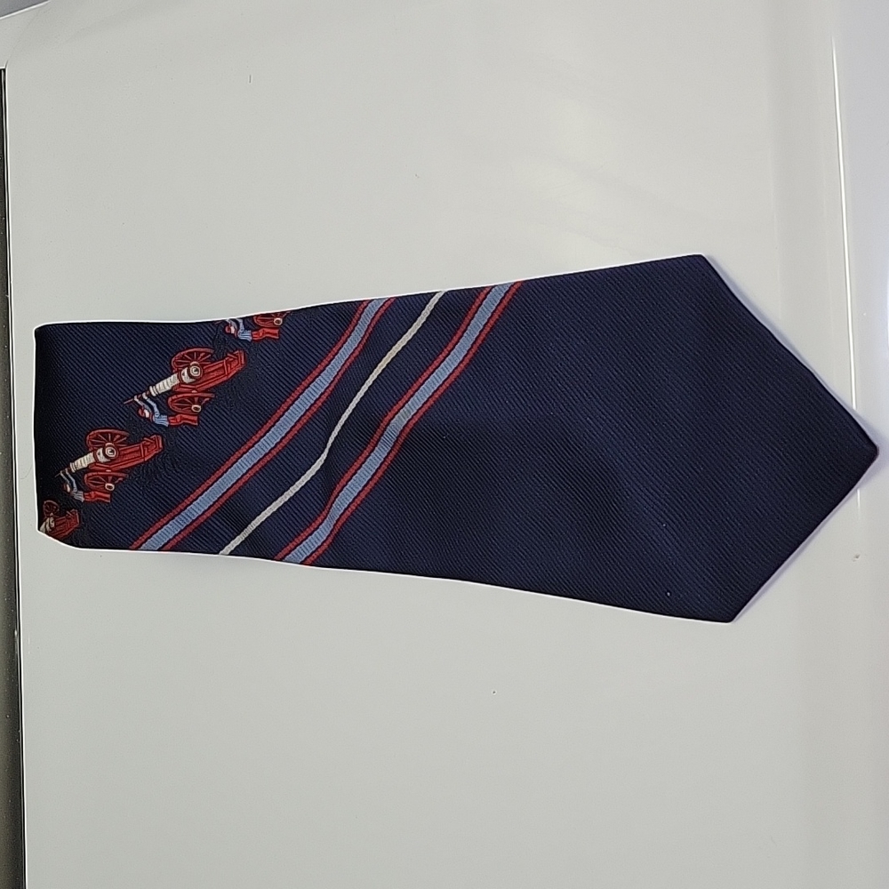 Resilio mens neck tie